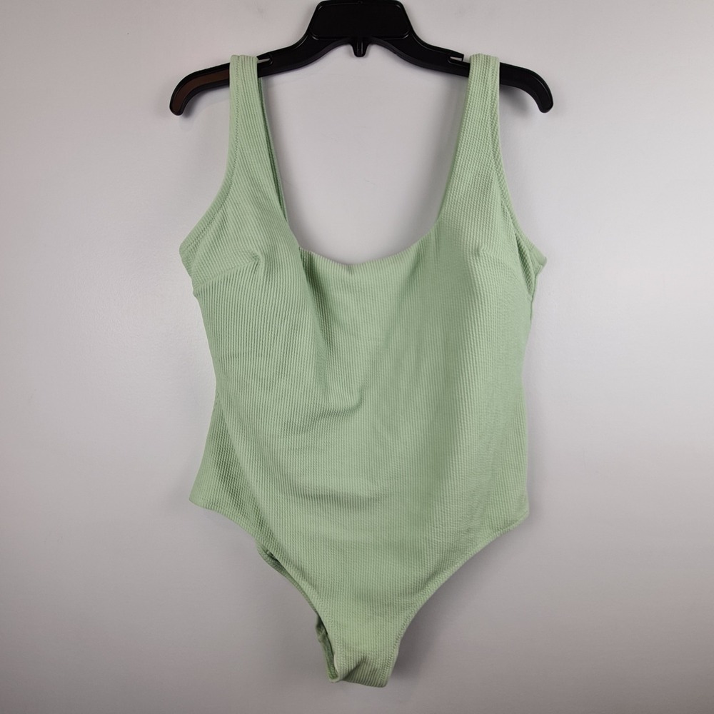 H&M Pastel Green Ribbed Knit One Piece Bathing Suit Swim Suit Size XL Padded NWT